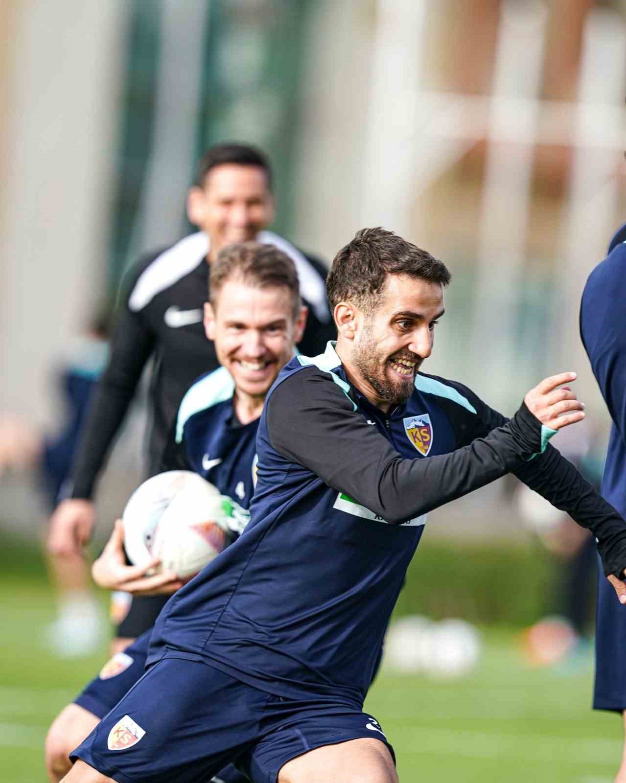 kayserispor-48-puani-bulmak-istiyor