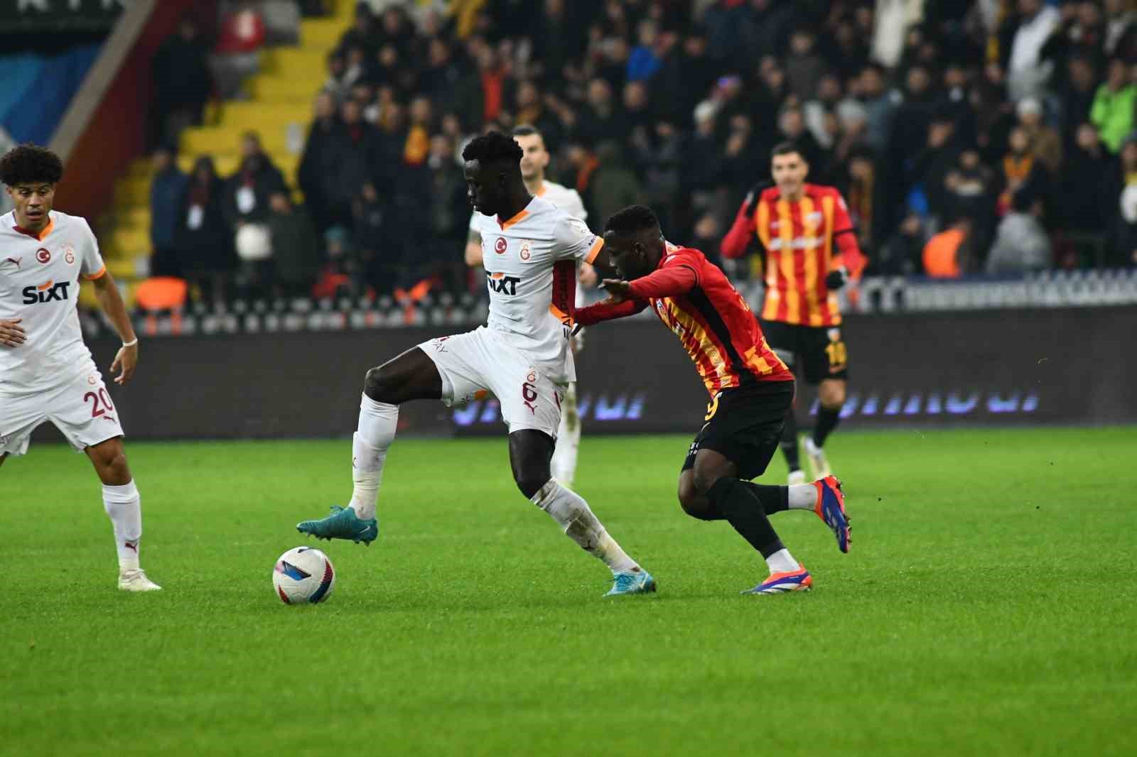 kayserispor-deplasmanda-galatasaraya-karsi-7-sezondur-kazanamiyor