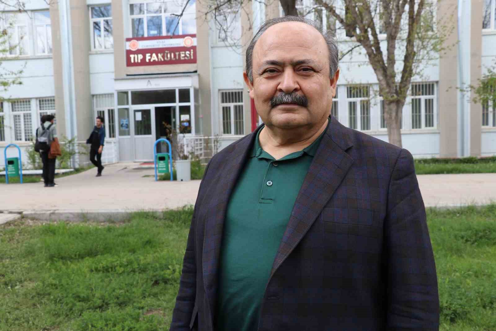 kendisi-kadar-yanlis-uygulamalar-da-olduruyor