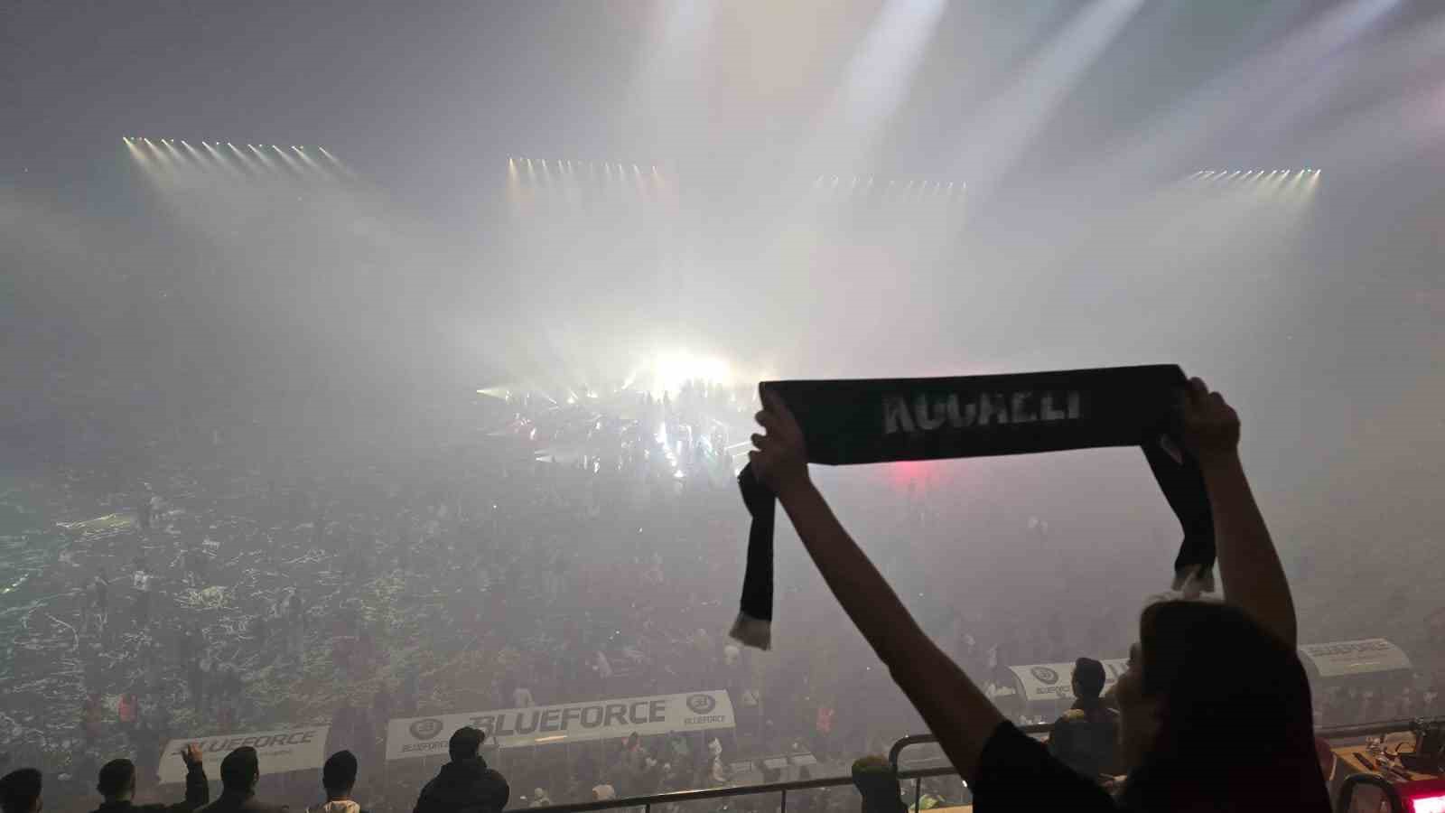 kocaelispor-camiasi-kupayi-unlu-isimlerle-kutladi