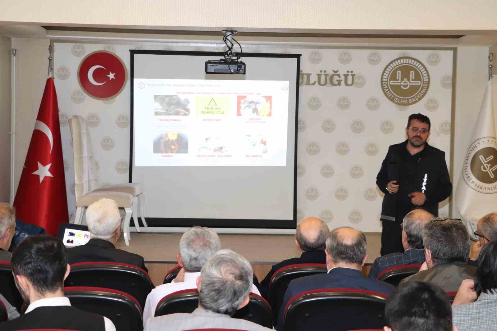 muftuluk-personeline-ilk-yardim-egitimi-verildi
