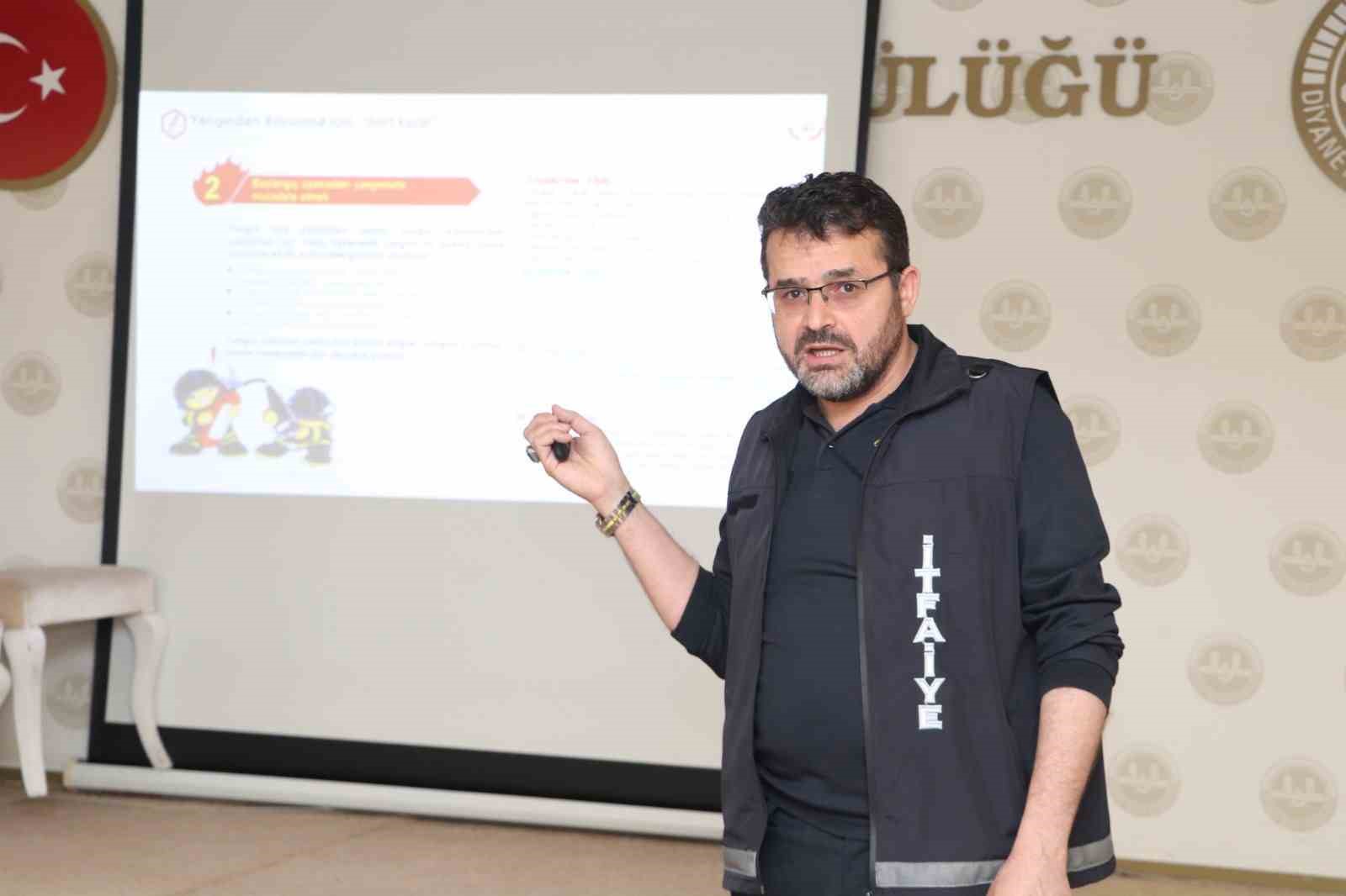 muftuluk-personeline-ilk-yardim-egitimi-verildi
