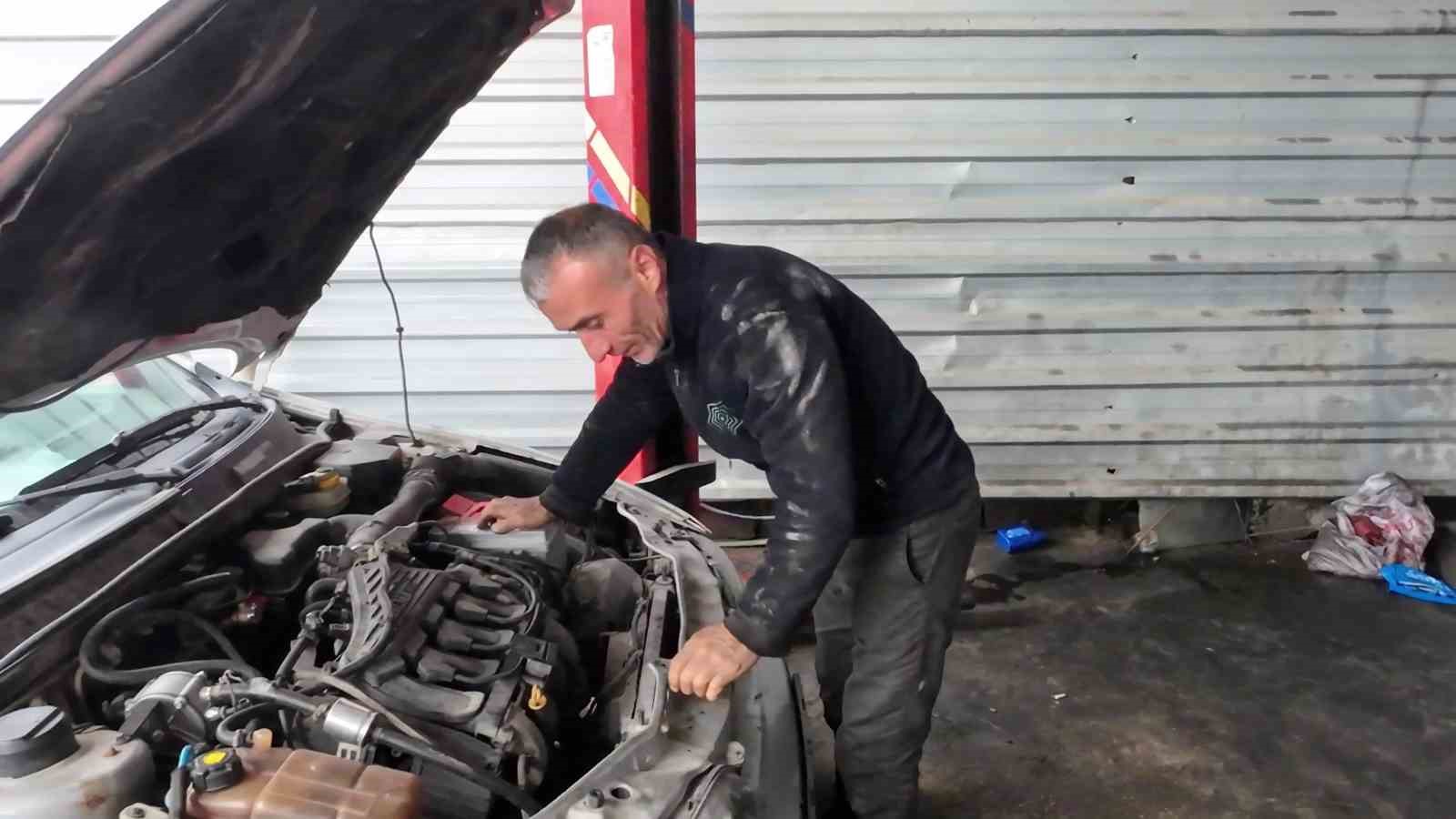 oto-bakim-ustalari-uyariyor-araclarin-yaz-bakimi-ihmal-edilmemeli