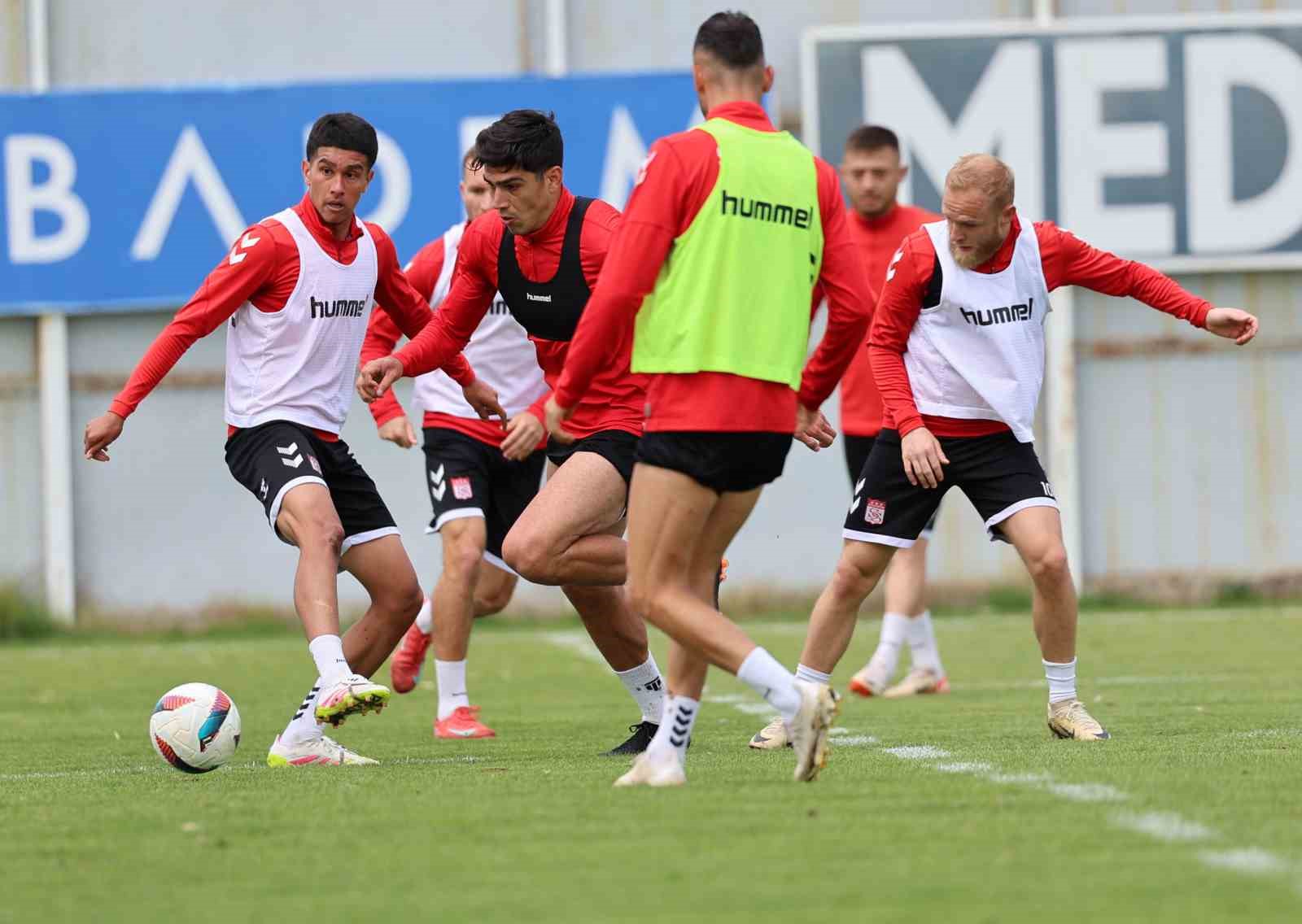 sivassporda-samsunspor-maci-hazirliklari-basladi