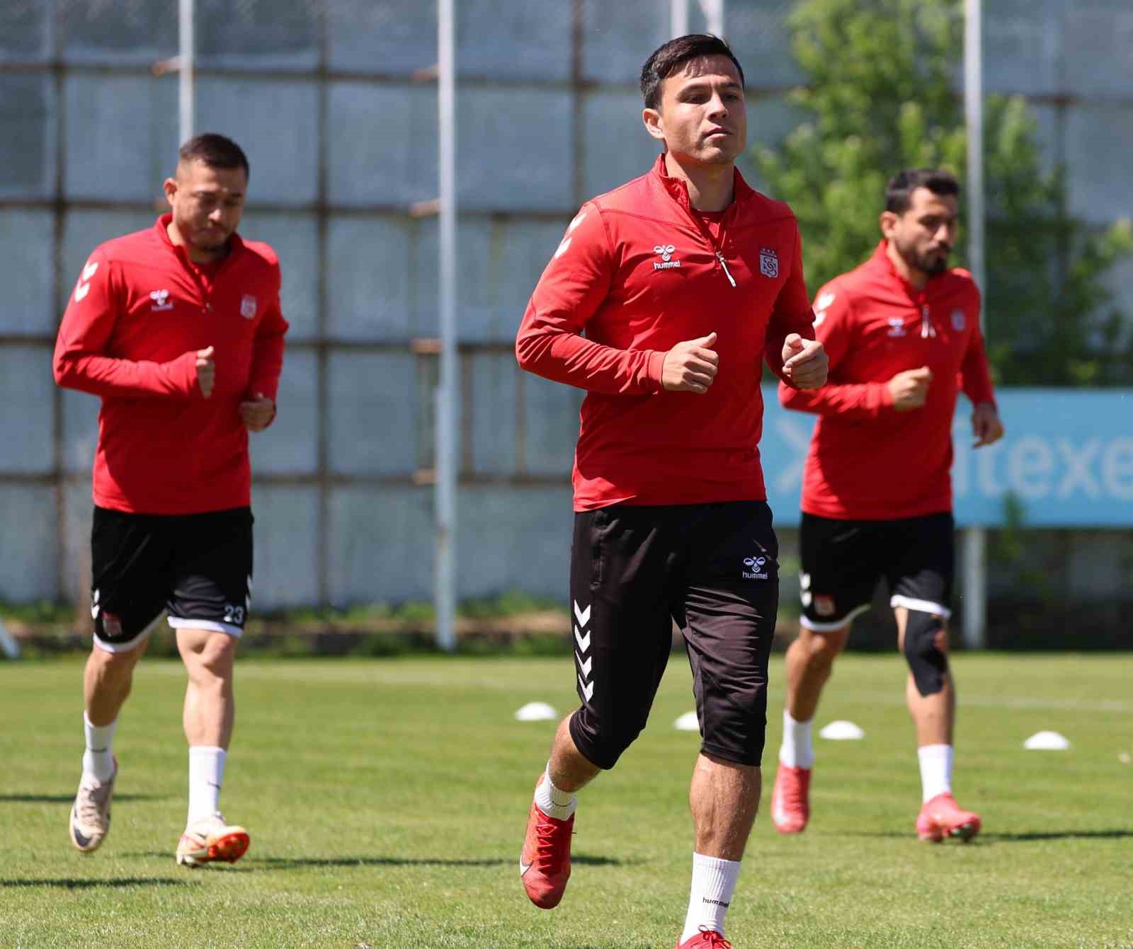 sivassporda-samsunspor-maci-hazirliklari-devam-ediyor