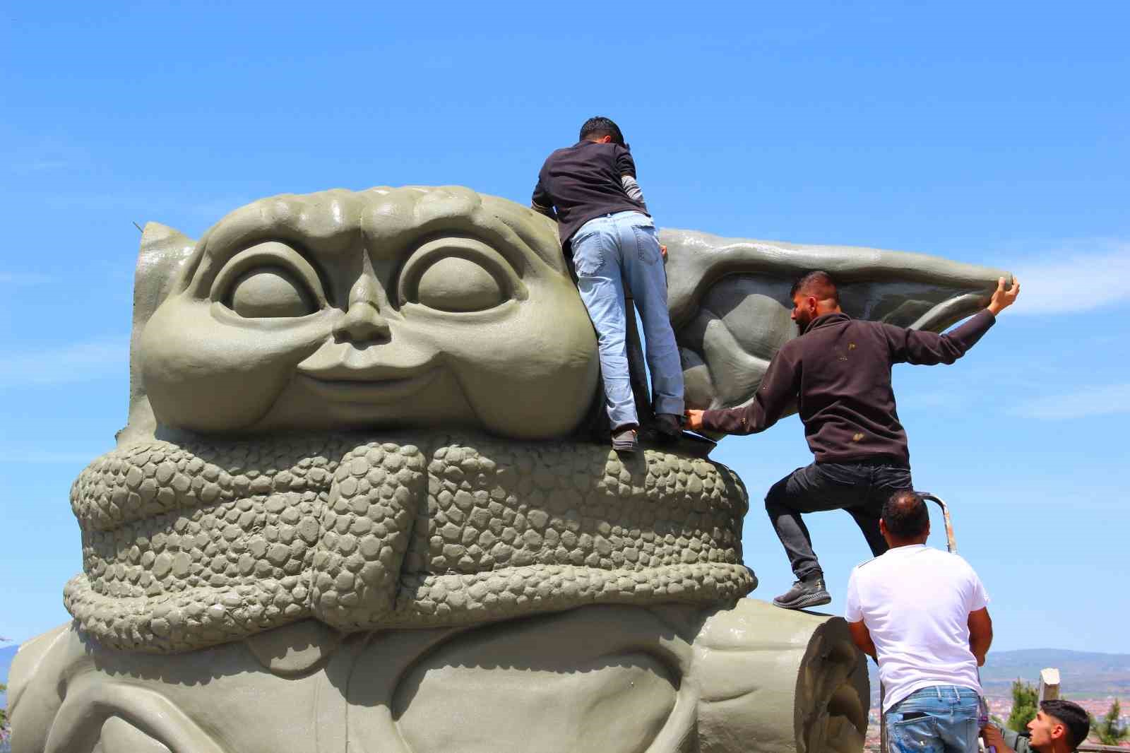 strafor-kopukten-dunyaya-acilan-sanat