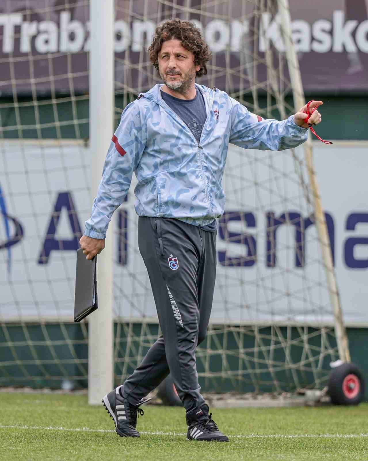 trabzonspor-antalyaya-genc-futbolculariyla-gitti