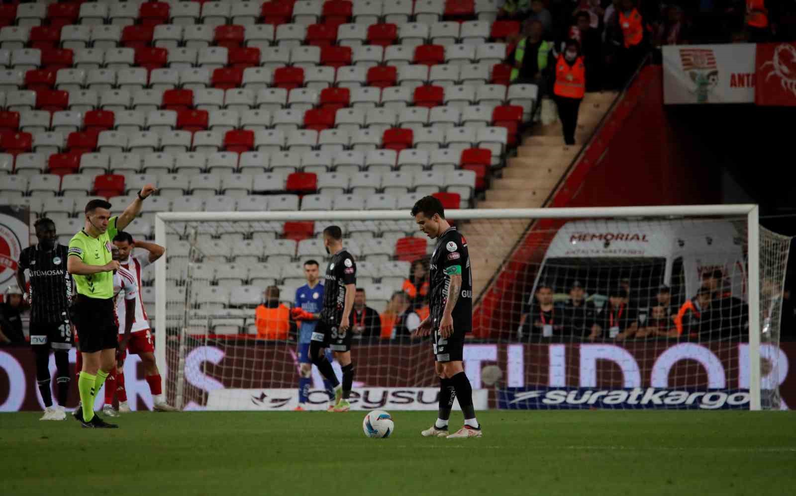 trendyol-super-lig-antalyaspor-1-konyaspor-0-mac-sonucu