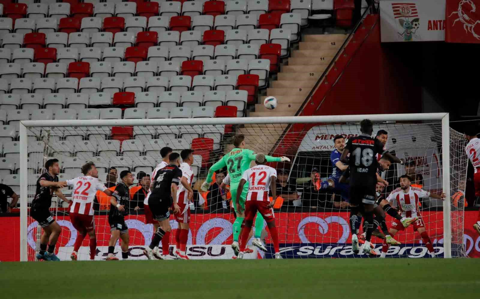 trendyol-super-lig-antalyaspor-1-konyaspor-0-mac-sonucu