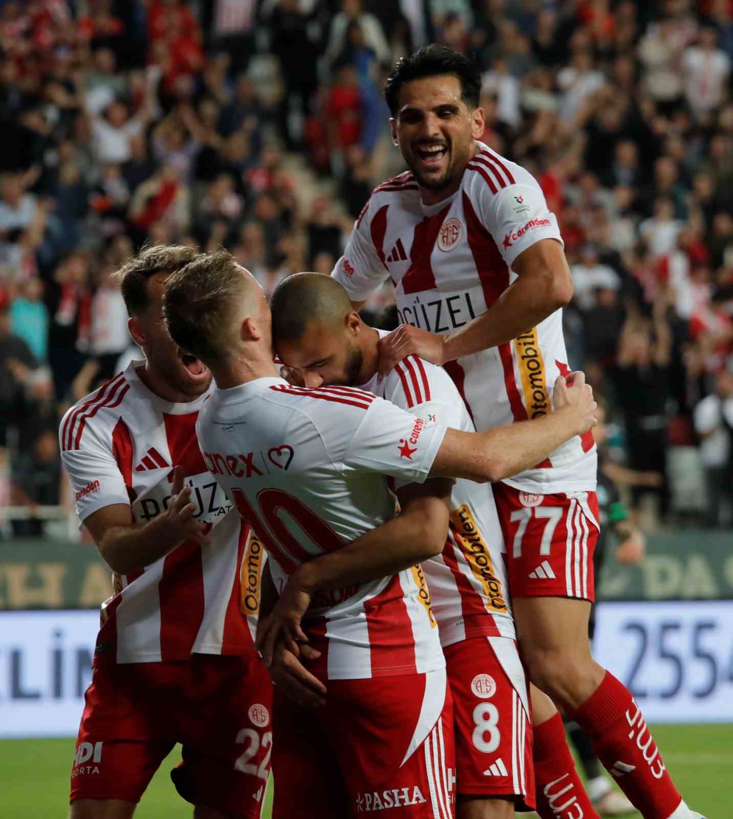 trendyol-super-lig-antalyaspor-1-konyaspor-0-mac-sonucu