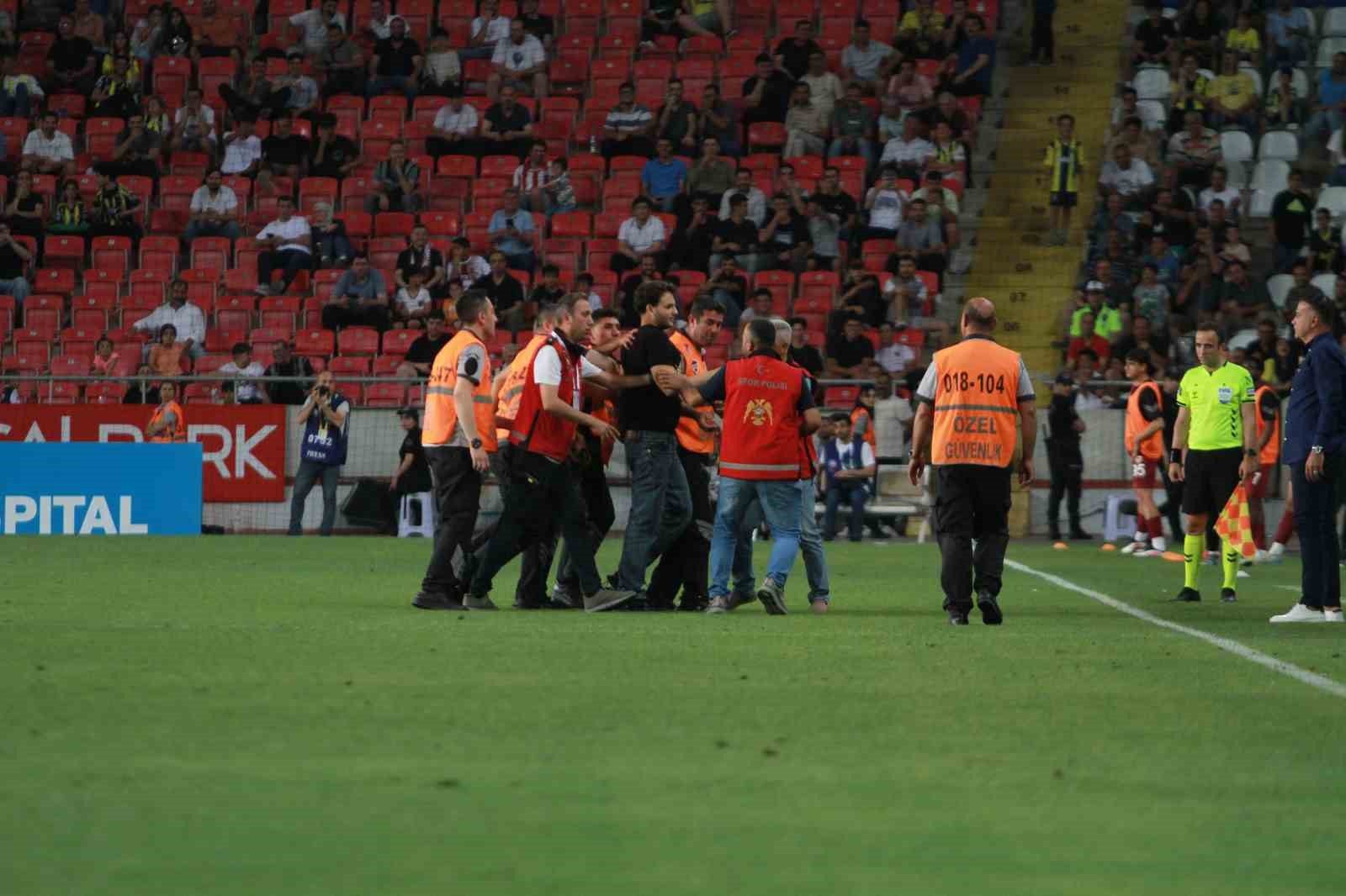 trendyol-super-lig-atakas-hatayspor-4-fenerbahce-2-mac-sonucu