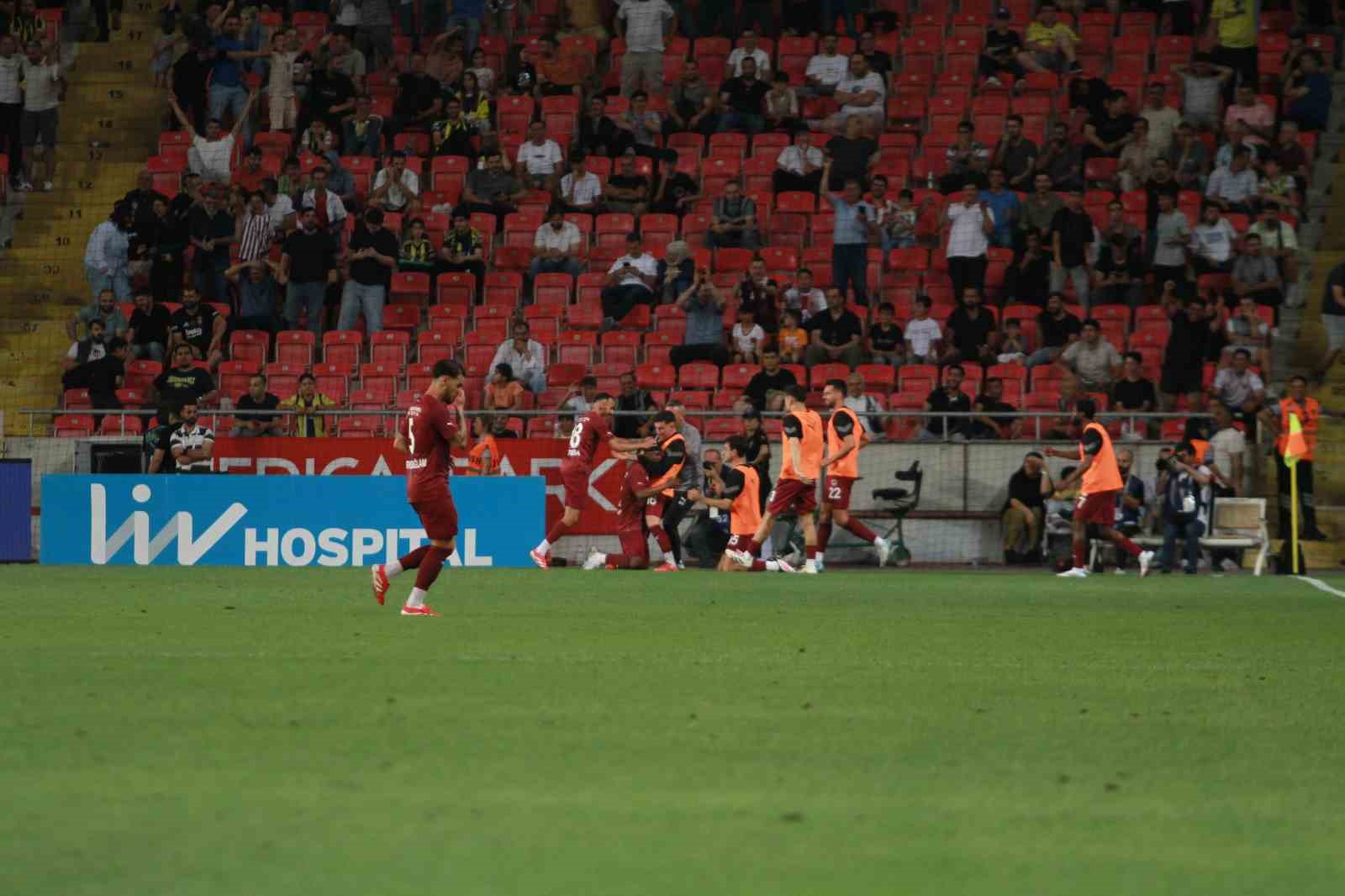 trendyol-super-lig-atakas-hatayspor-4-fenerbahce-2-mac-sonucu