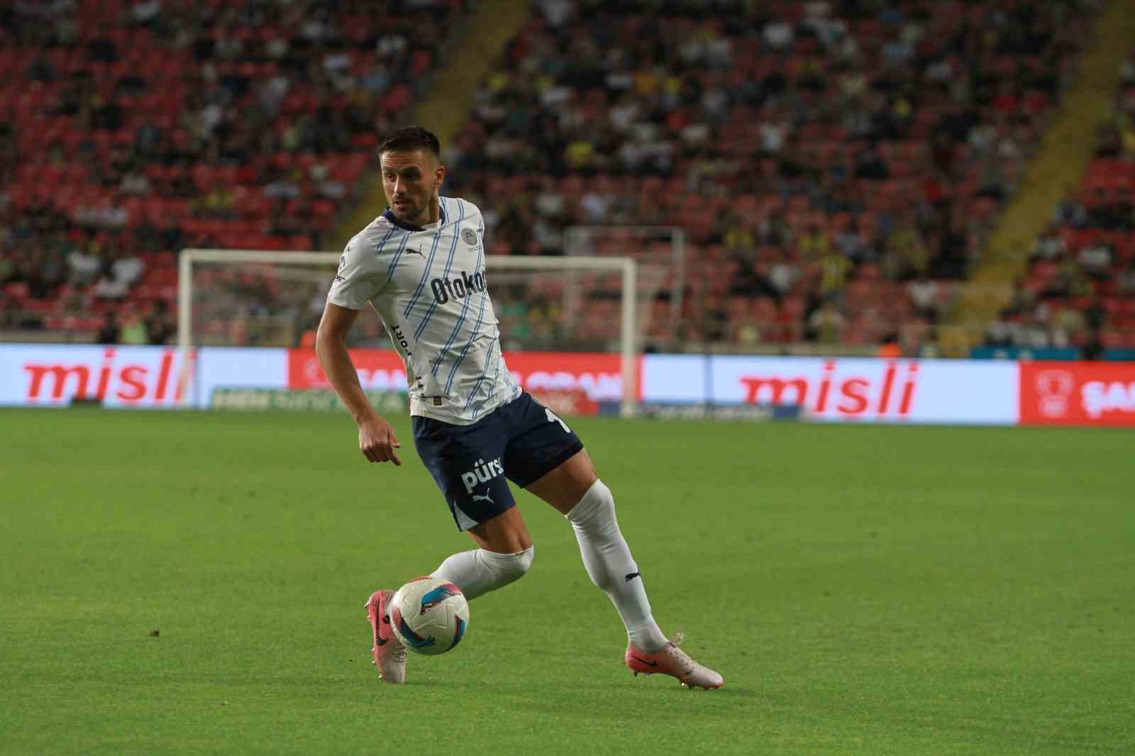 trendyol-super-lig-atakas-hatayspor-4-fenerbahce-2-mac-sonucu