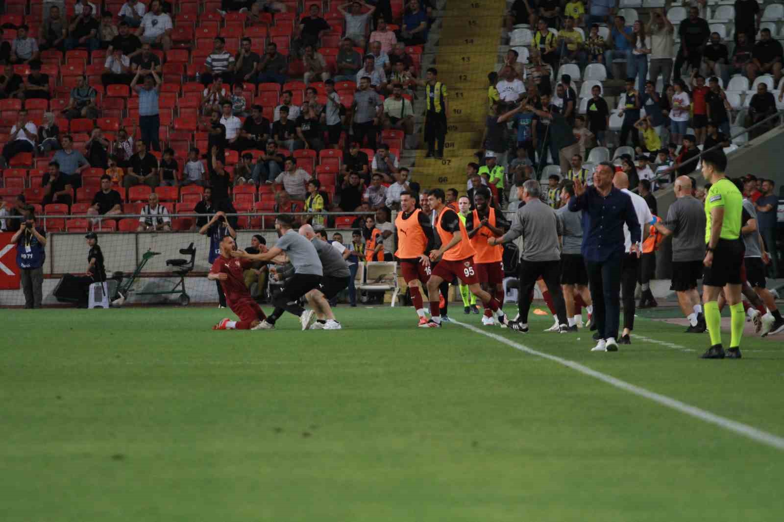 trendyol-super-lig-atakas-hatayspor-4-fenerbahce-2-mac-sonucu