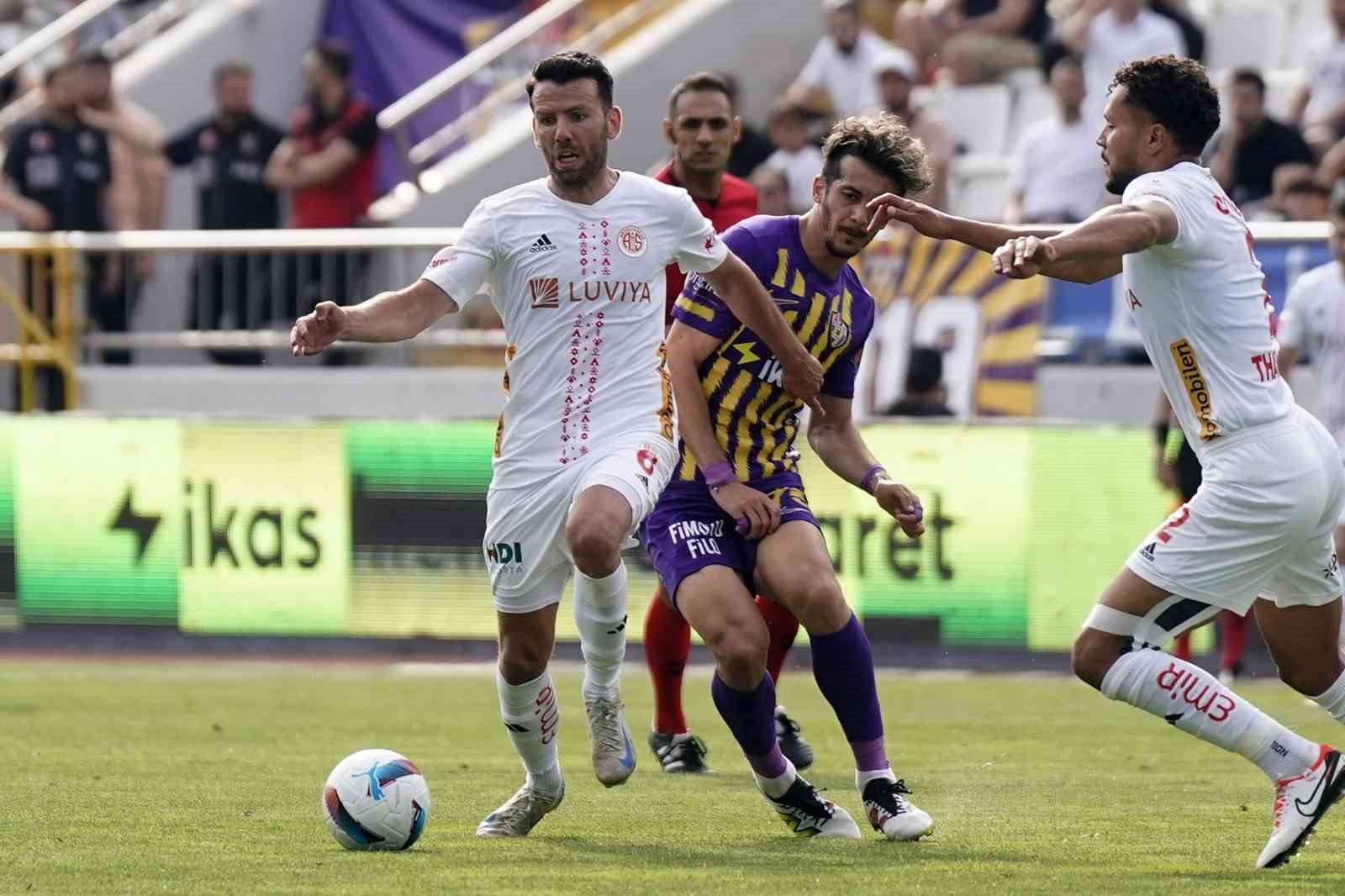 trendyol-super-lig-eyupspor-2-antalyaspor-1-mac-sonucu