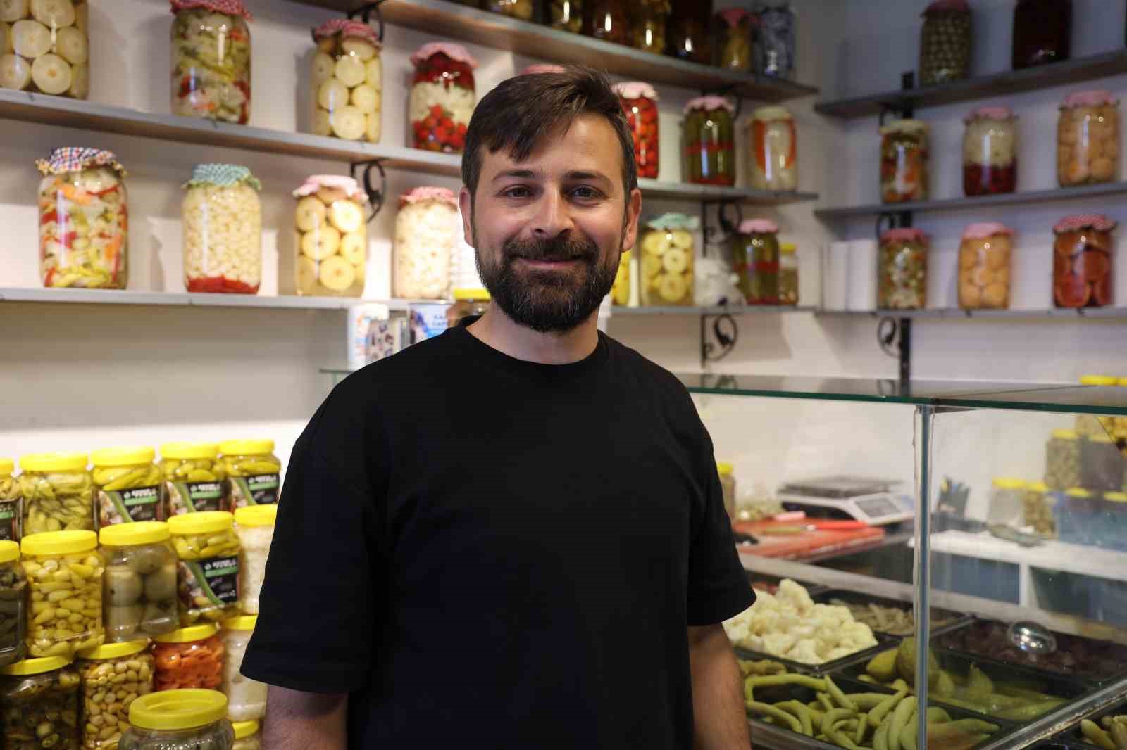 tursu-yazin-yerini-tursu-suyuna-birakiyor