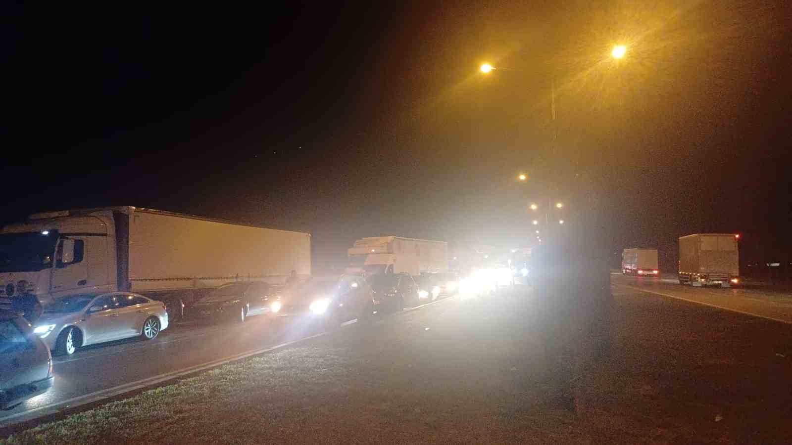 corumda-5-aracli-zincirleme-trafik-kazasi
