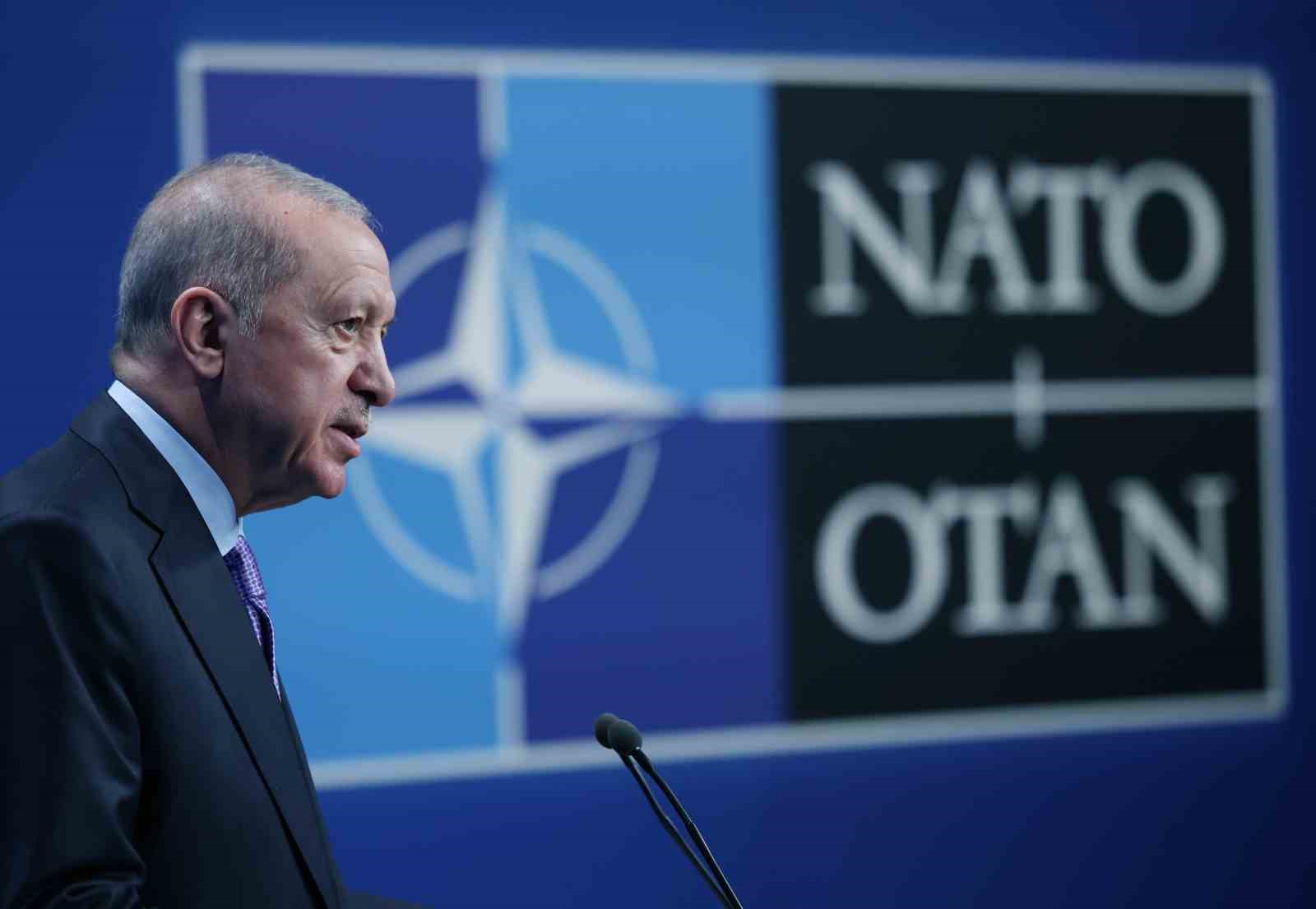 cumhurbaskani-erdogan-orta-doguda-barisin-temini-icin-herkesin-elini-tasin-altina-koymasi-gerekiyor