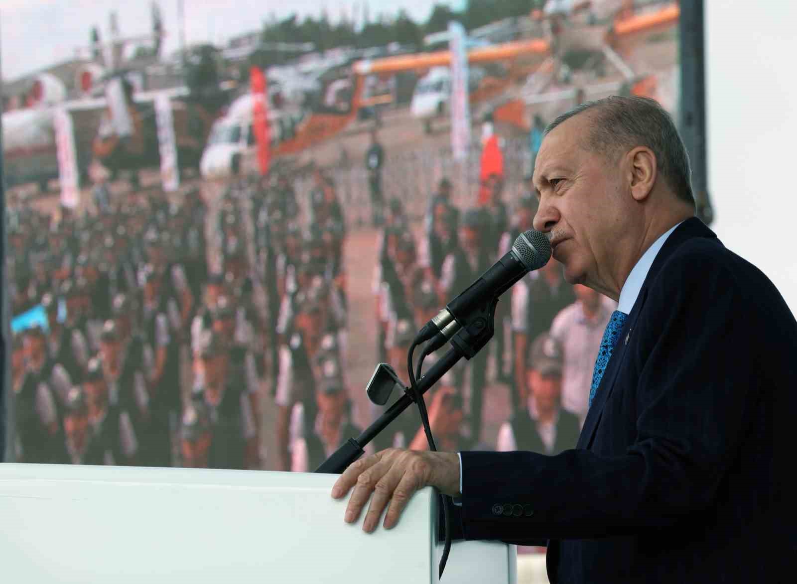 cumhurbaskani-erdogan-yanginla-mucadelede-insansiz-hava-araci-kullaniminda-avrupada-birinci-dunyada-ikinci-ulke-konumundayiz