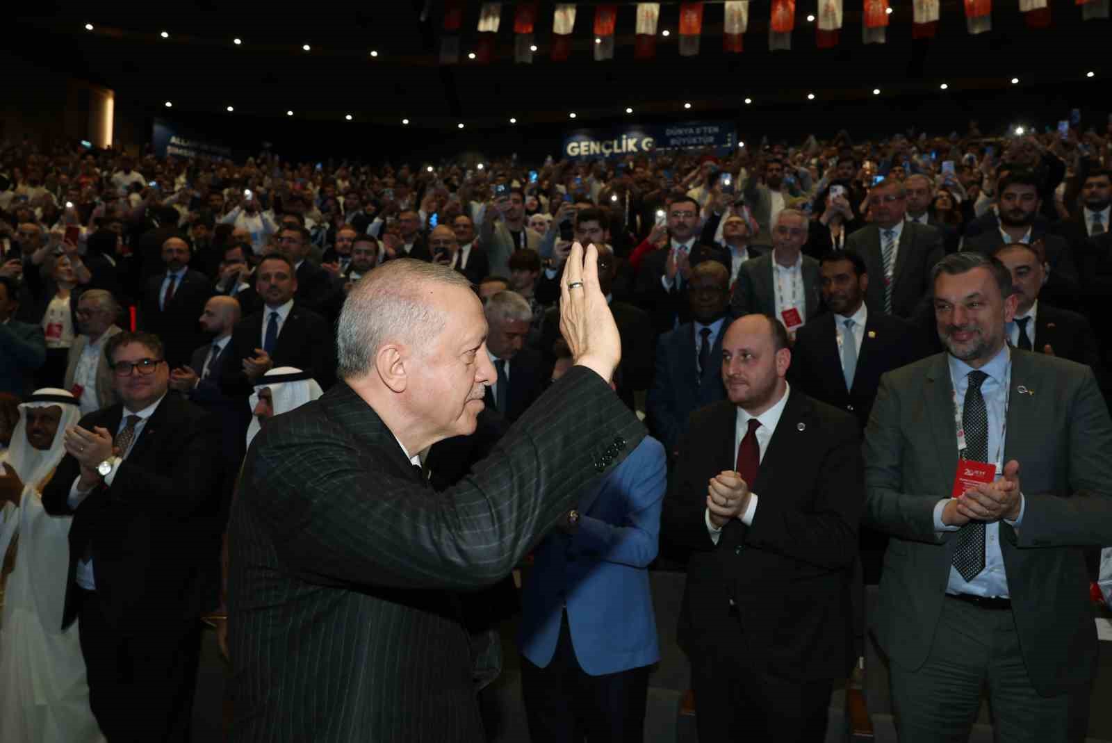cumhurbaskani-erdogandan-israil-basbakani-netanyahuya-adlarini-hitler-gibi-zalimlerin-yanina-utancla-yazdirdilar