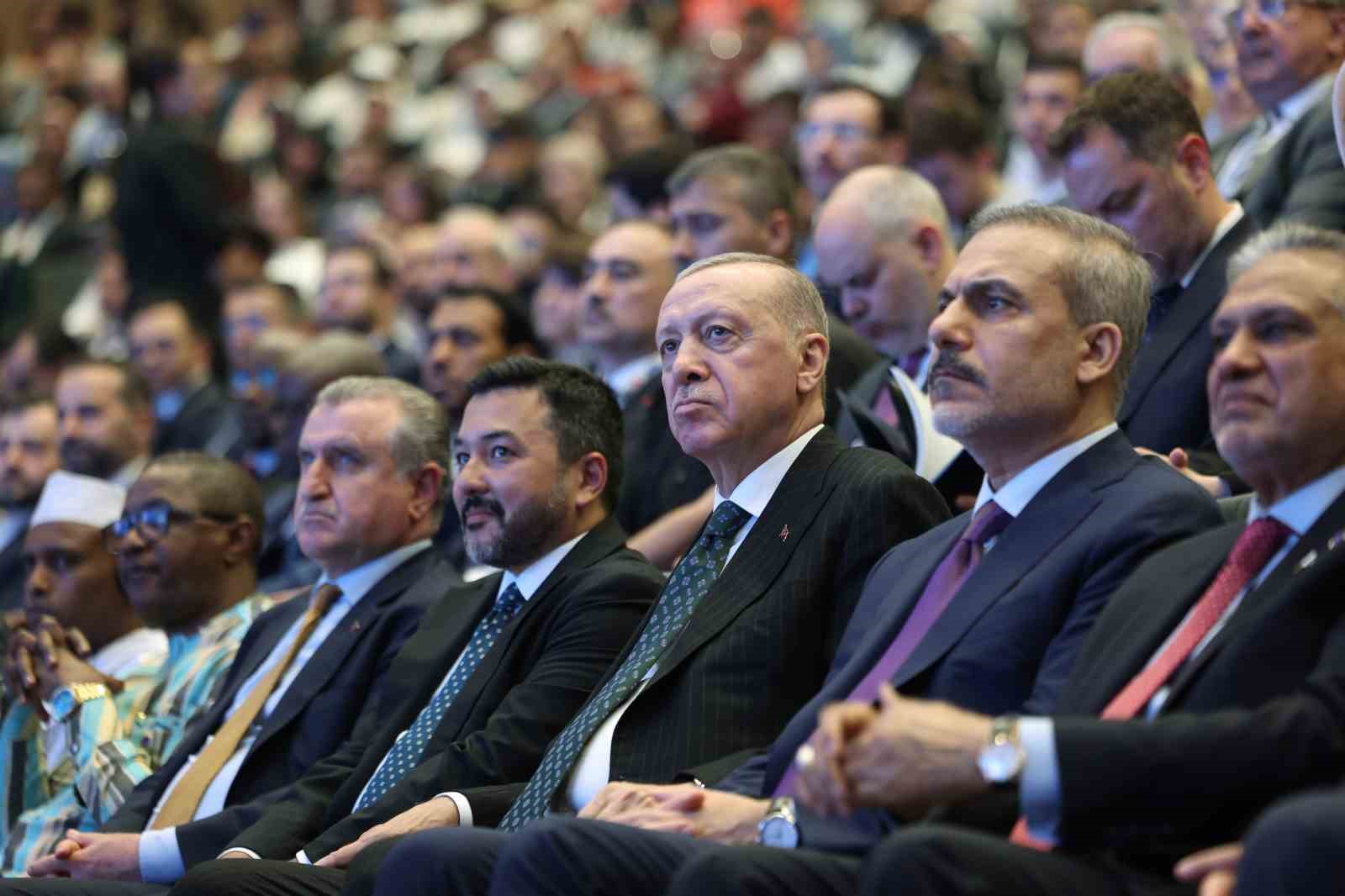 cumhurbaskani-erdogandan-israil-basbakani-netanyahuya-adlarini-hitler-gibi-zalimlerin-yanina-utancla-yazdirdilar