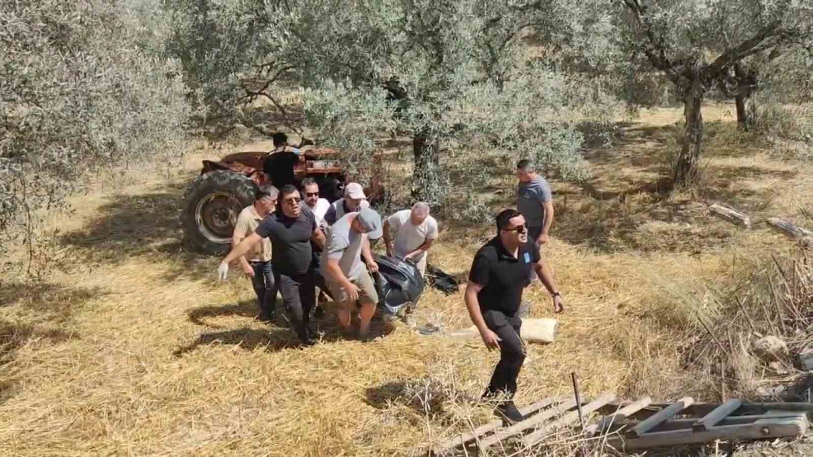 devrilen-traktorun-altinda-kalan-surucu-hayatini-kaybetti