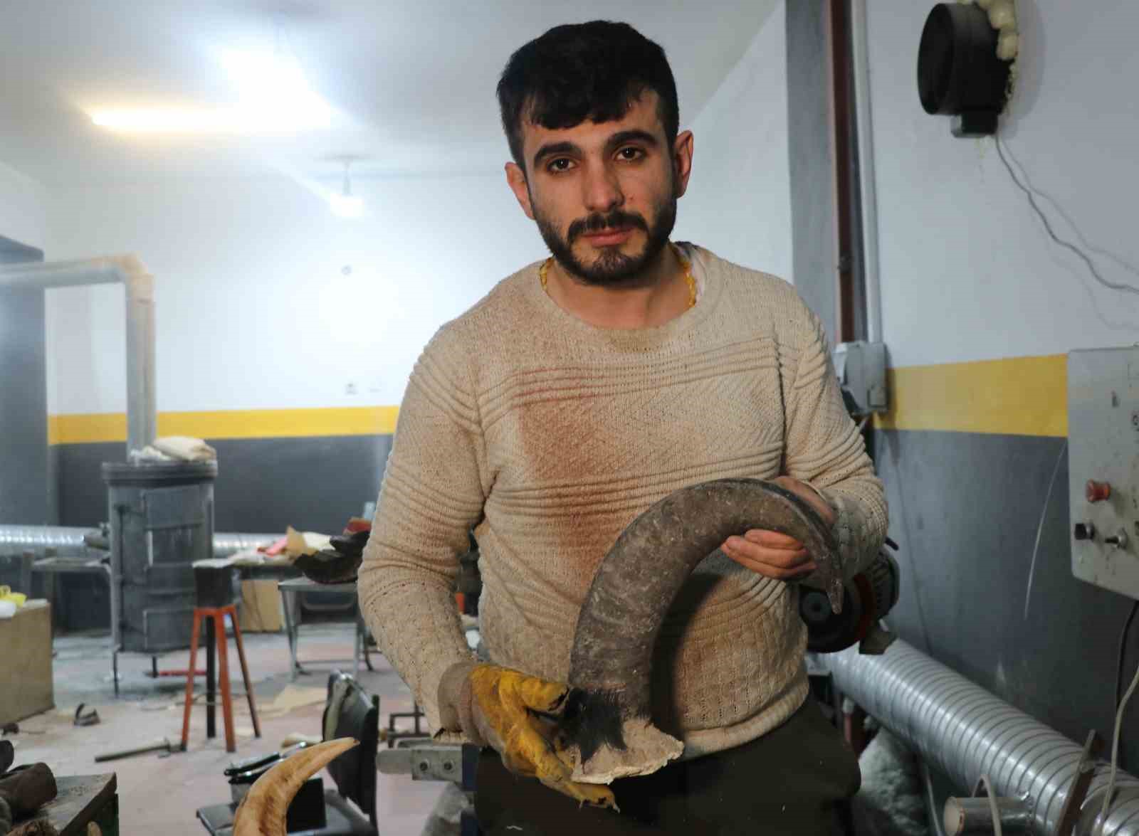 esi-benzeri-yok-ozel-siparis-ile-uretilip-60-bin-tlden-satisa-sunuluyor