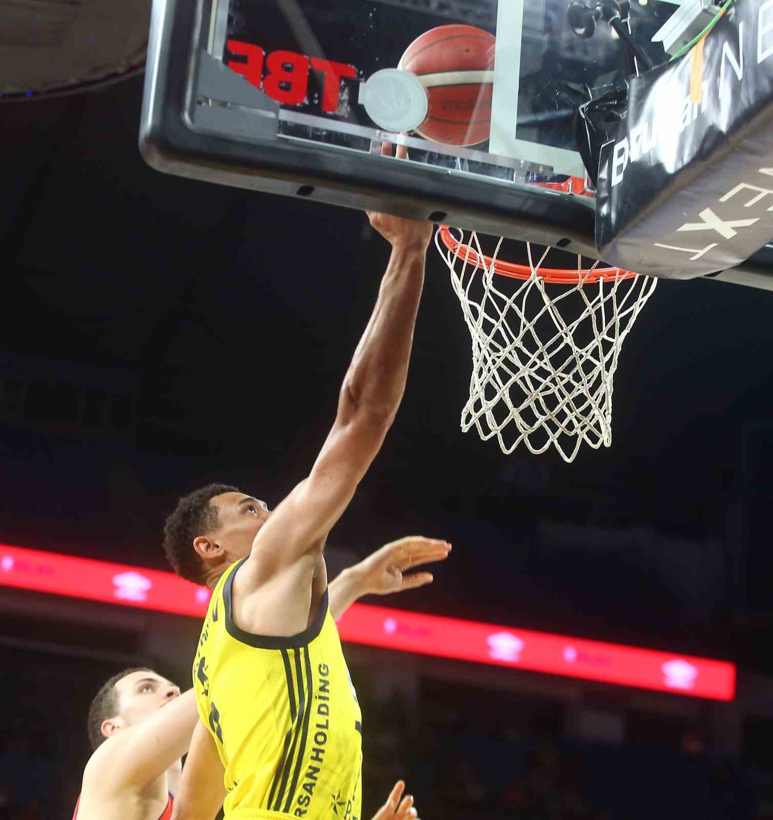 fenerbahce-basketbol-super-liginde-finale-yukseldi