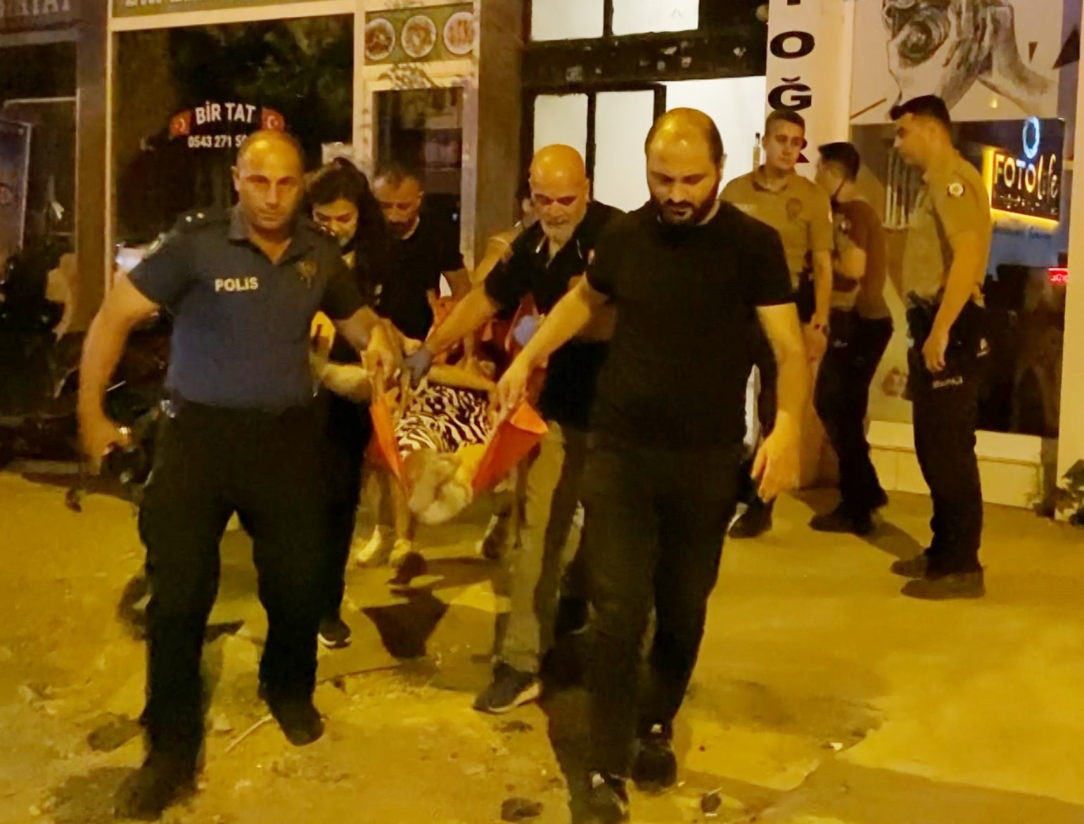 genc-kadin-uvey-kiz-kardesini-bicaklayarak-oldurdu