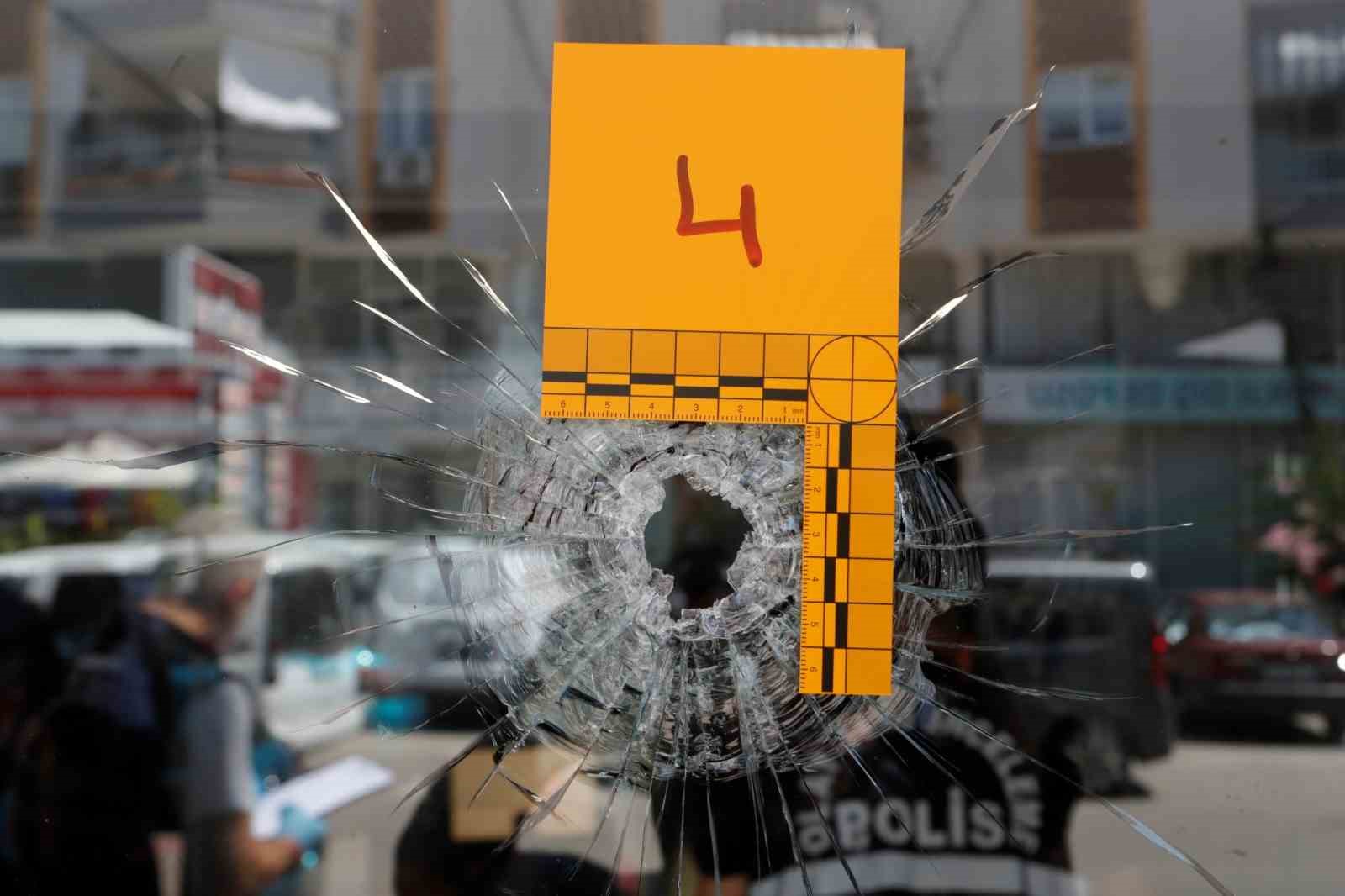 harac-istedikleri-isletmeyi-1-saat-sonra-kursun-yagmuruna-tuttular