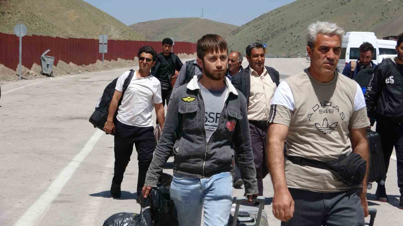 iran-israil-catismasinda-5inci-gun-vanda-sinirda-hareketlilik-azaldi