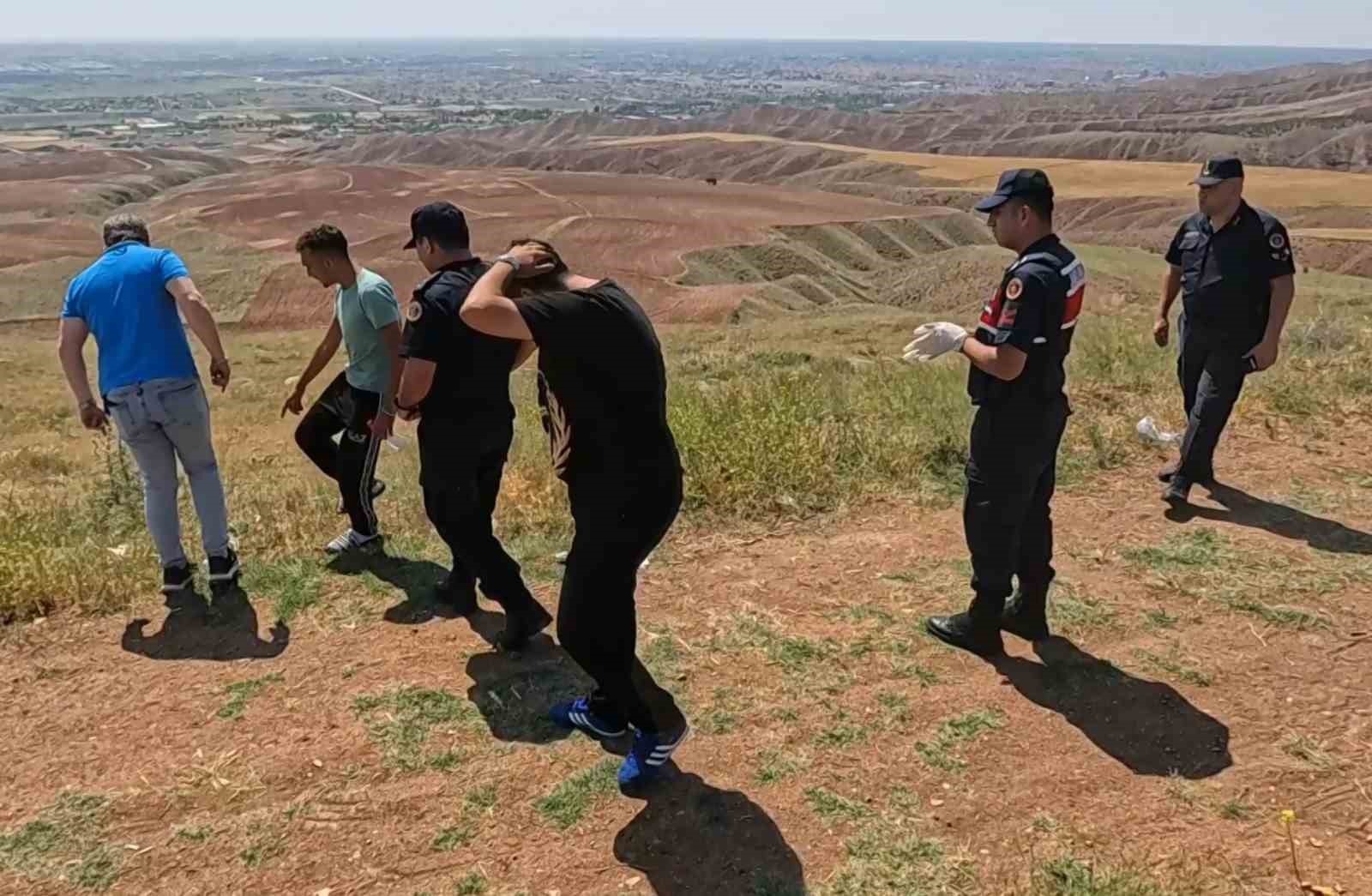 kayip-genc-dagda-agir-yarali-bulundu