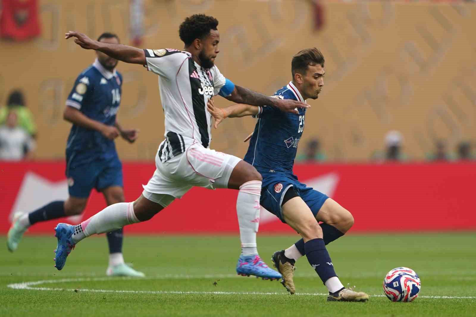 kenan-yildizlasti-juventus-rahat-kazandi