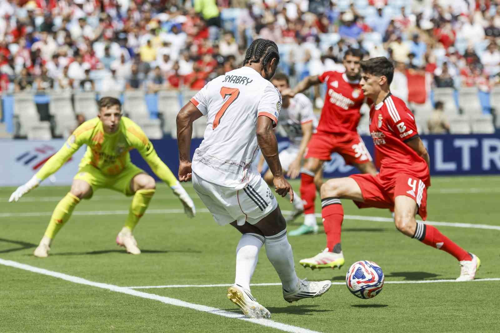 kerem-ve-orkunlu-benfica-kulupler-dunya-kupasinda-son-16ya-yukseldi