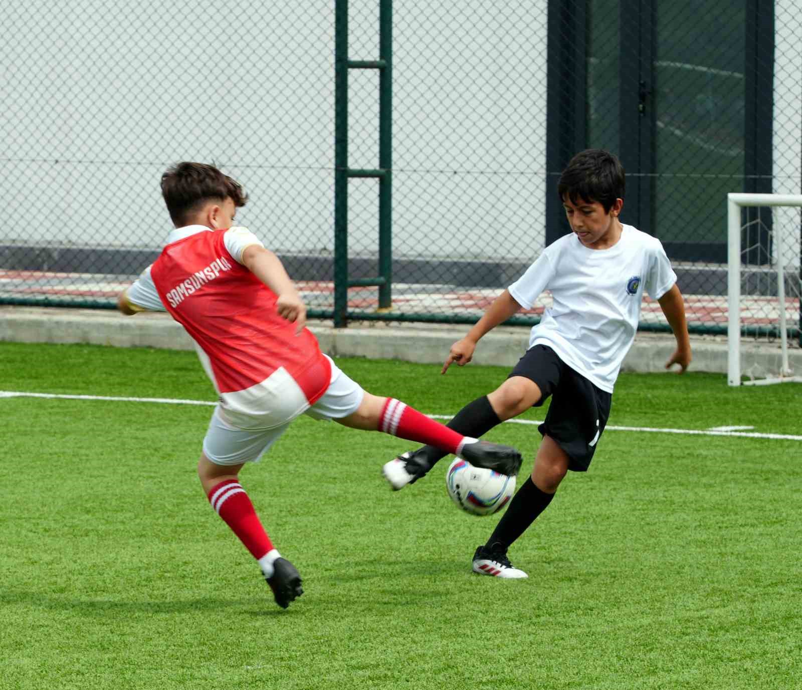 minik-yildizlar-samsunspor-icin-sahada