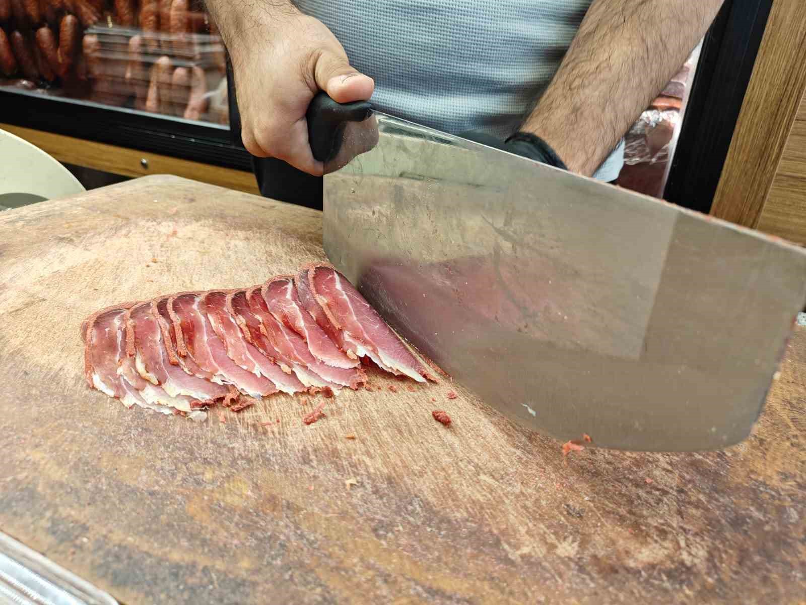 pastirmacilar-gurbetci-sezonunu-acti