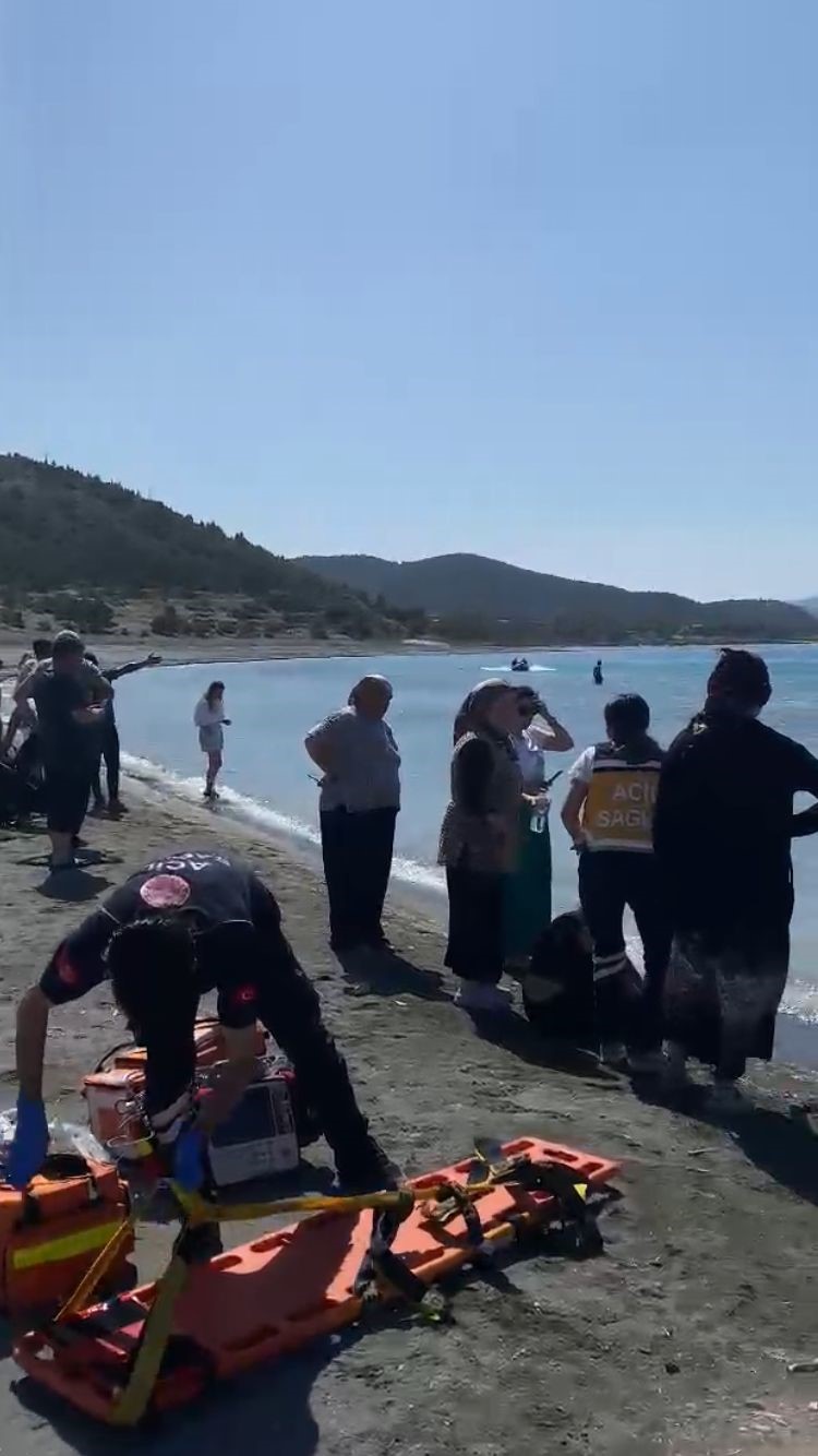 salda-golunde-can-pazari-genc-kiz-olumle-burun-buruna-geldi