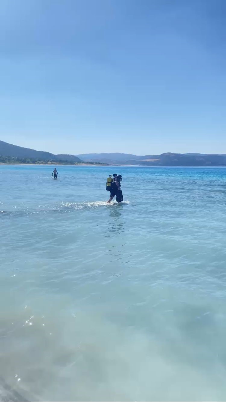salda-golunde-can-pazari-genc-kiz-olumle-burun-buruna-geldi