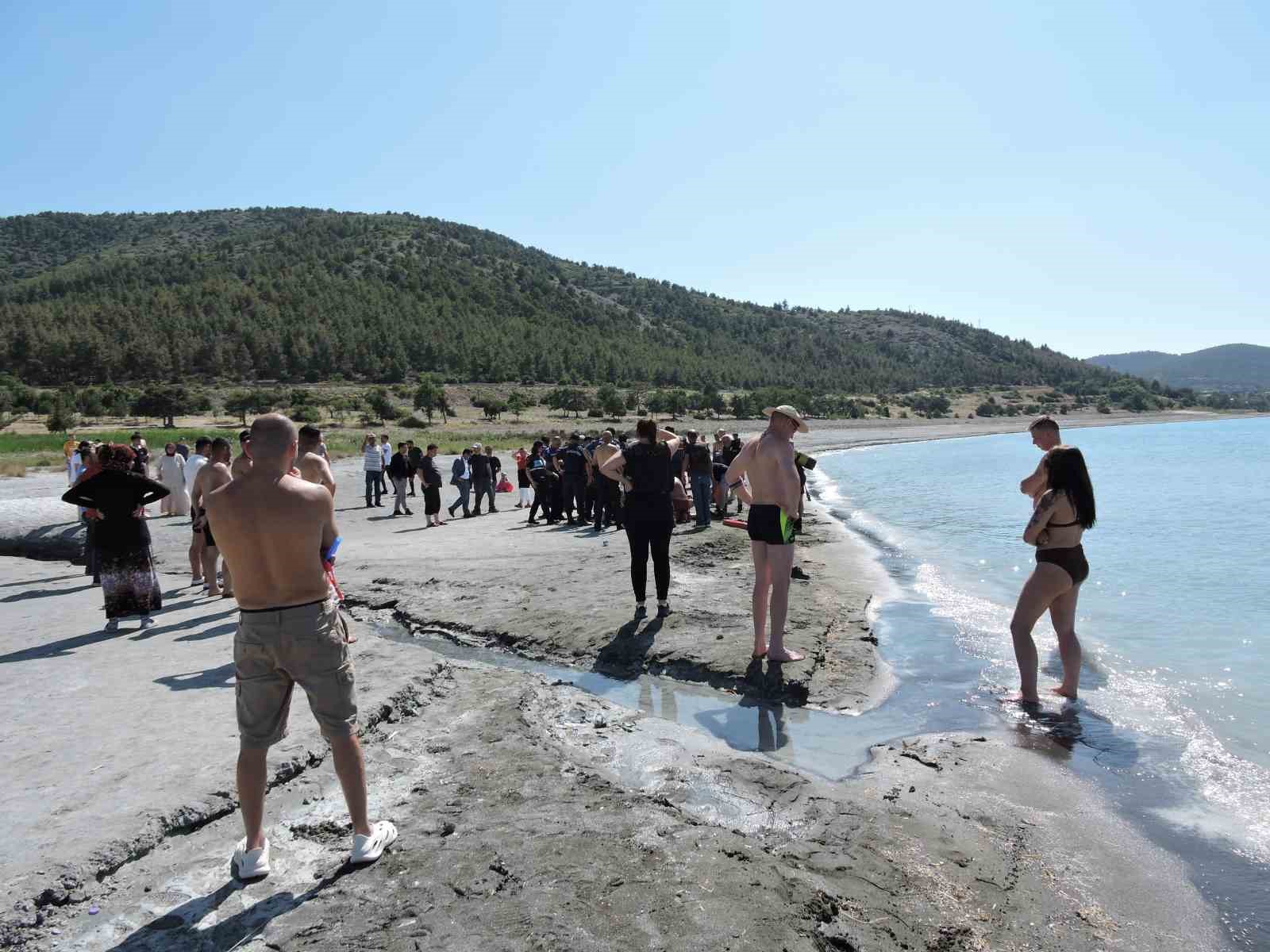 salda-golunde-can-pazari-genc-kiz-olumle-burun-buruna-geldi