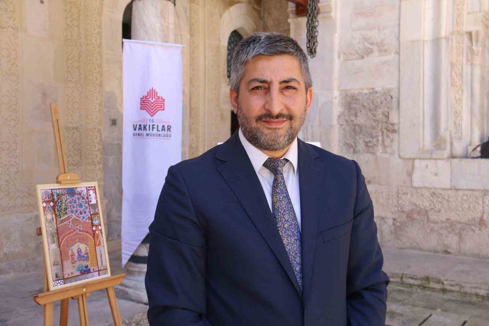 selcuklu-mimarisi-nasil-okunur-sergisi-selcuklu-mirasi-gok-medresede-acildi