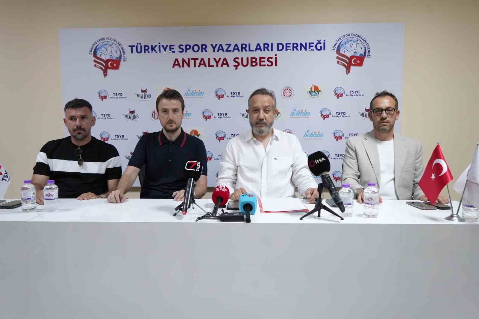 sinan-boztepe-istifa-edecegini-acikladi
