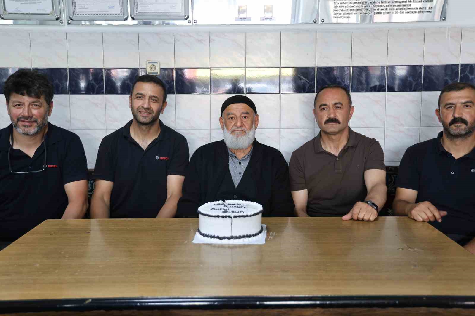 sivasta-uc-kusak-babalar-gununu-birlikte-kutladi