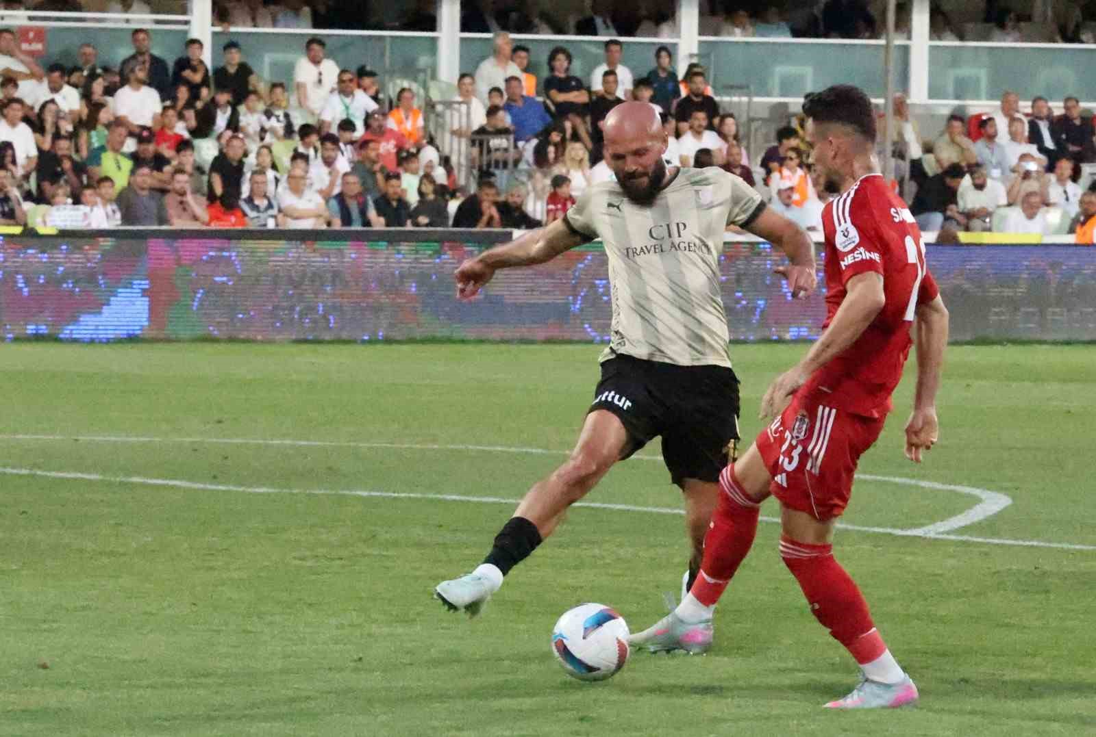 trendyol-super-lig-bodrum-fk-0-besiktas-4-mac-sonucu